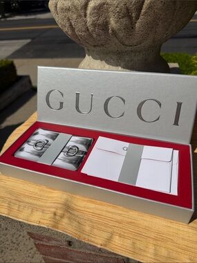Gucci Set of 10 Stationary Gift Set - Silver Packaging,(Cards and Envelopes) NIB